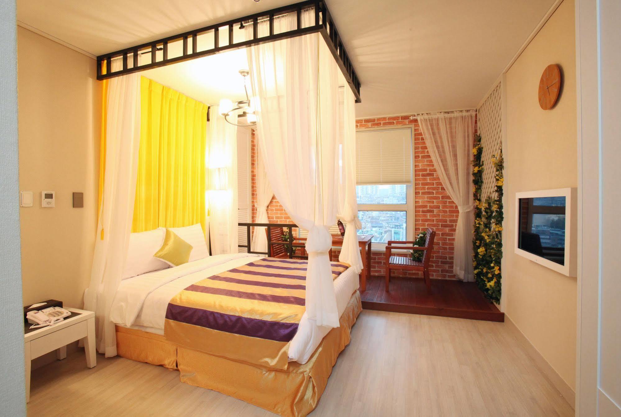 Coop City Hotel Oryu Station Seul Exterior foto
